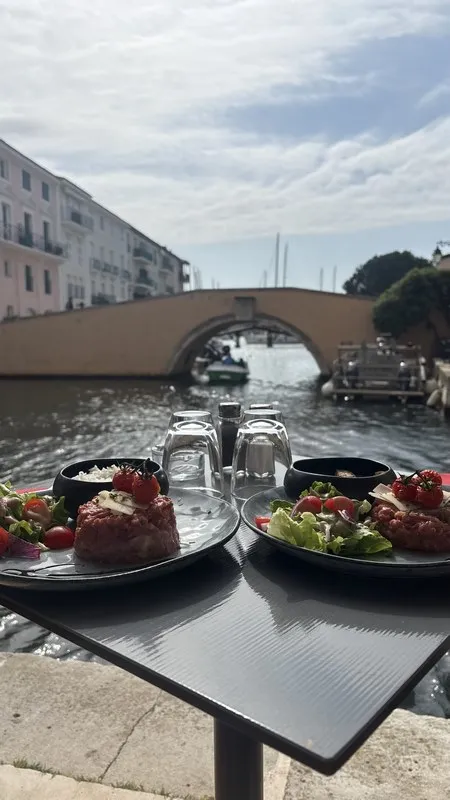 Restaurant, Grimaud, Lily's