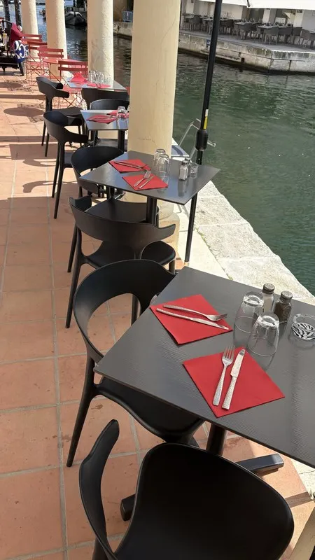 Restaurant, Grimaud, Lily's